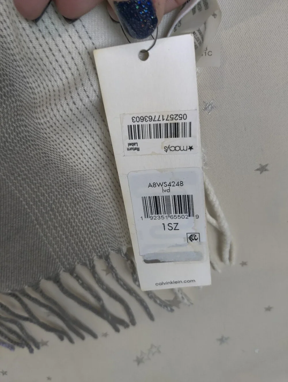 Calvin Klein NWT Soft Scarf Ombre Gray Lavender Ivory Striped Fringe 11 x 40